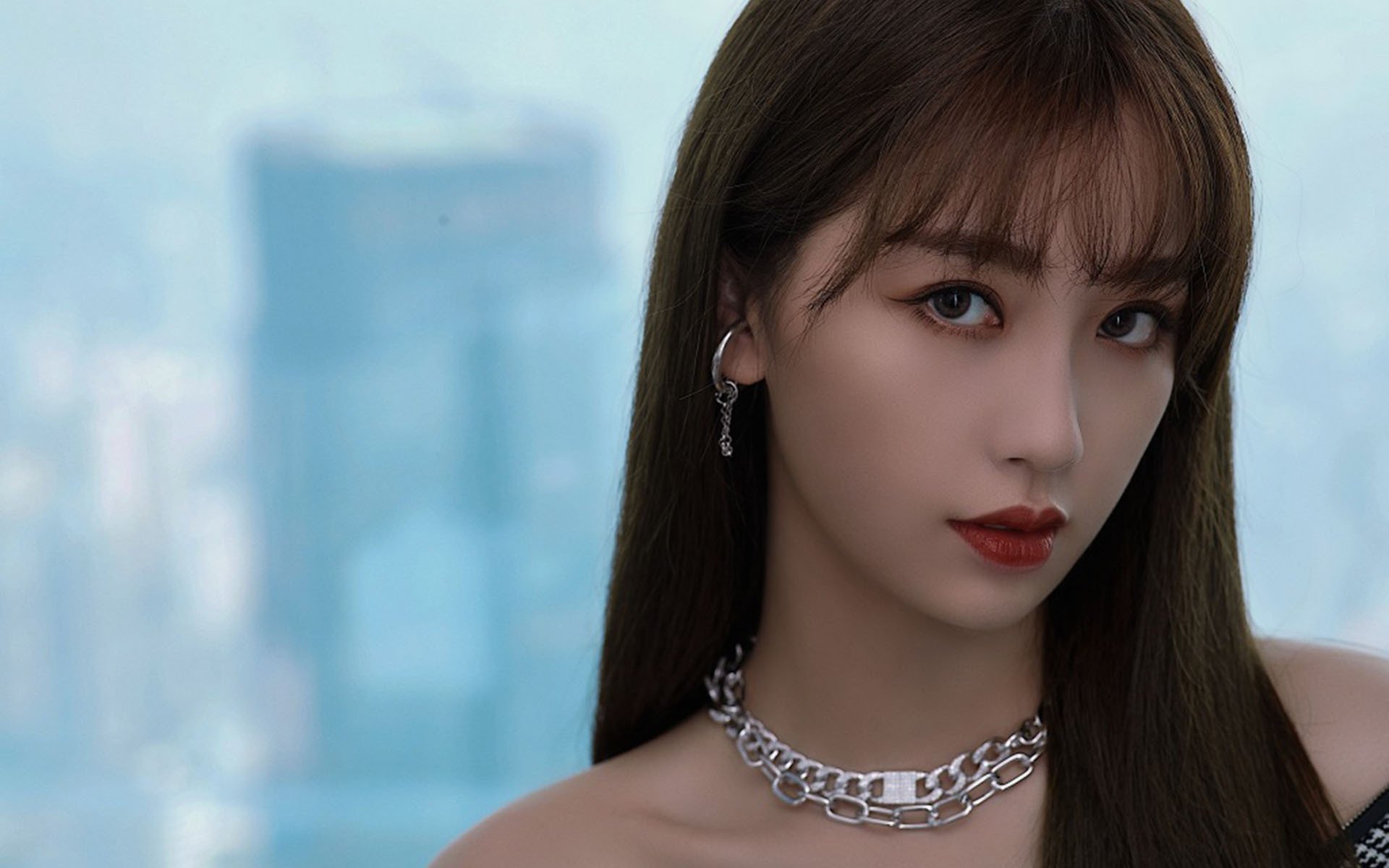 升班马狂飙与颓势下的澳大利亚新星，哈斯碾压索伯，皮亚斯特里刷新纪录启示录