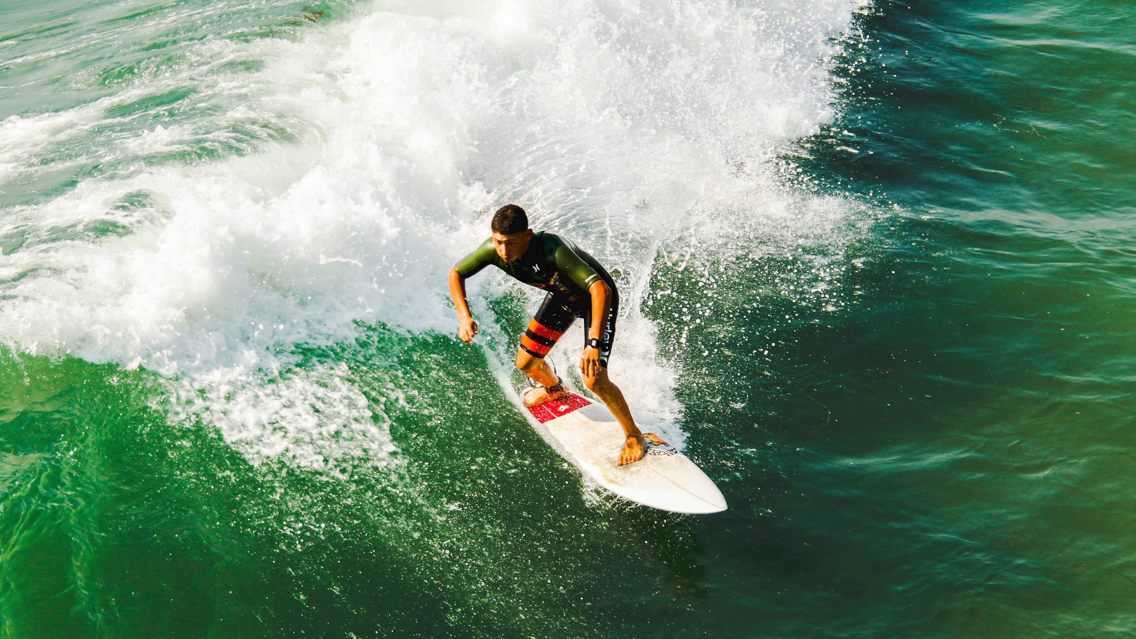 跨越经纬度的意志力，当莫德里奇引爆欧洲，玻利维亚在高原粉碎加纳