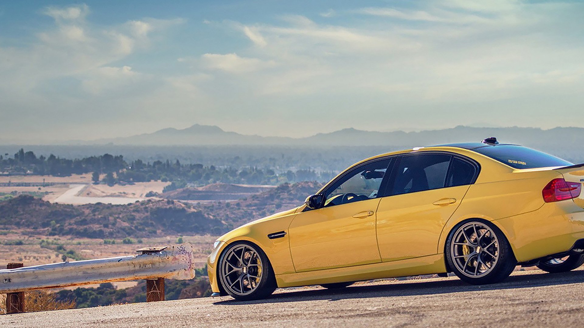 双城记，当罗马球迷制霸雷恩街头，维尼修斯在伯纳乌加冕关键先生